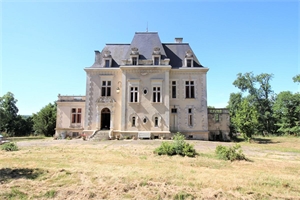 manoir à la vente -   17800  PONS, surface 9 m2 vente manoir - UBI429377018